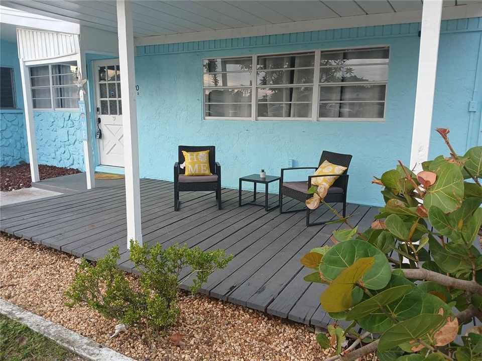 For Sale: $520,000 (5 beds, 3 baths, 2176 Square Feet)