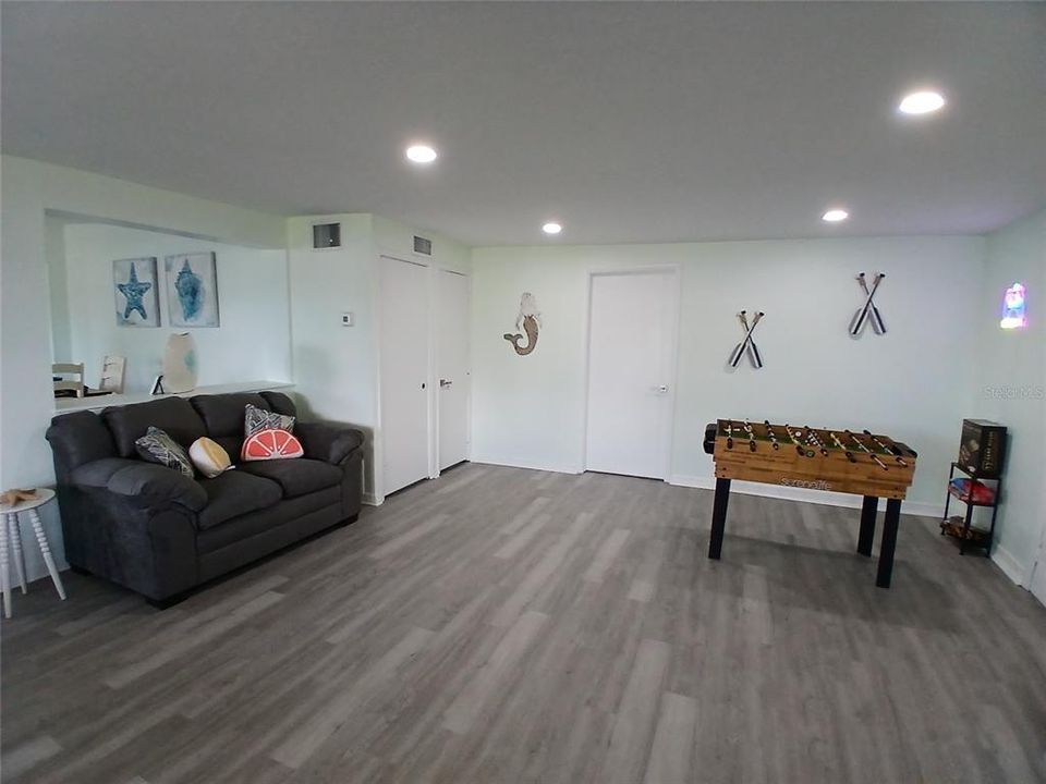 For Sale: $520,000 (5 beds, 3 baths, 2176 Square Feet)