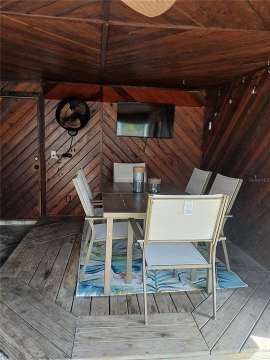 For Sale: $520,000 (5 beds, 3 baths, 2176 Square Feet)