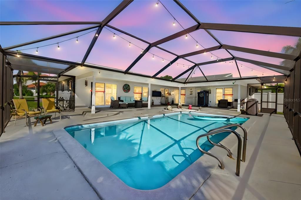 待售: $699,990 (4 贝兹, 3 浴室, 2226 平方英尺)