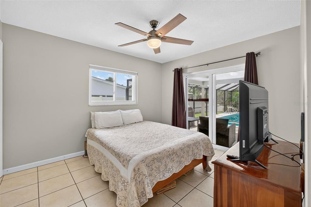 待售: $699,990 (4 贝兹, 3 浴室, 2226 平方英尺)