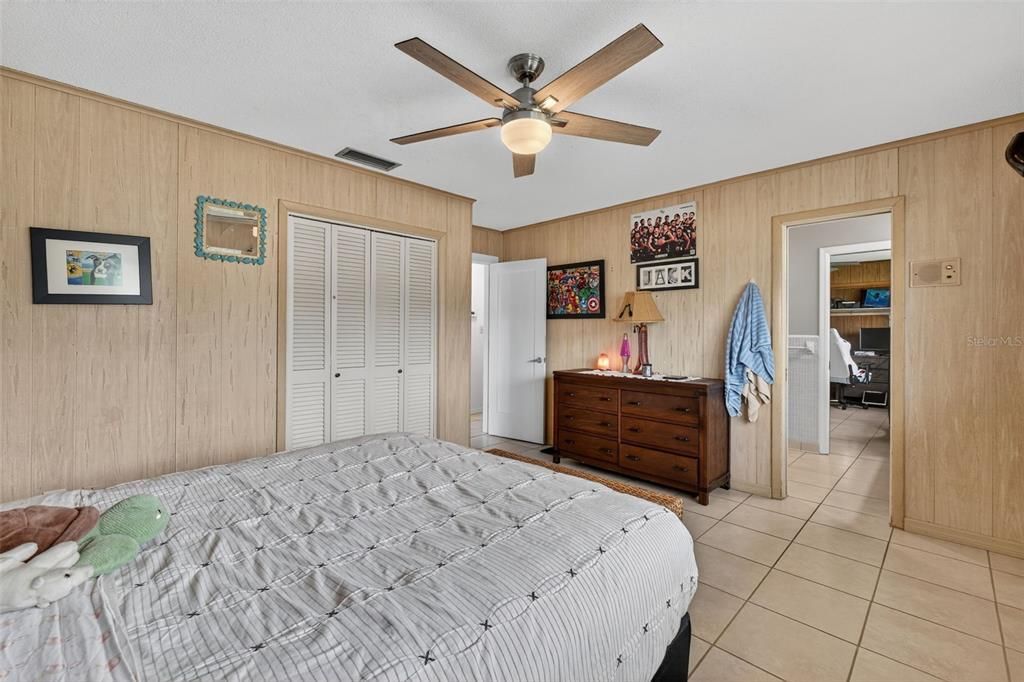 待售: $699,990 (4 贝兹, 3 浴室, 2226 平方英尺)