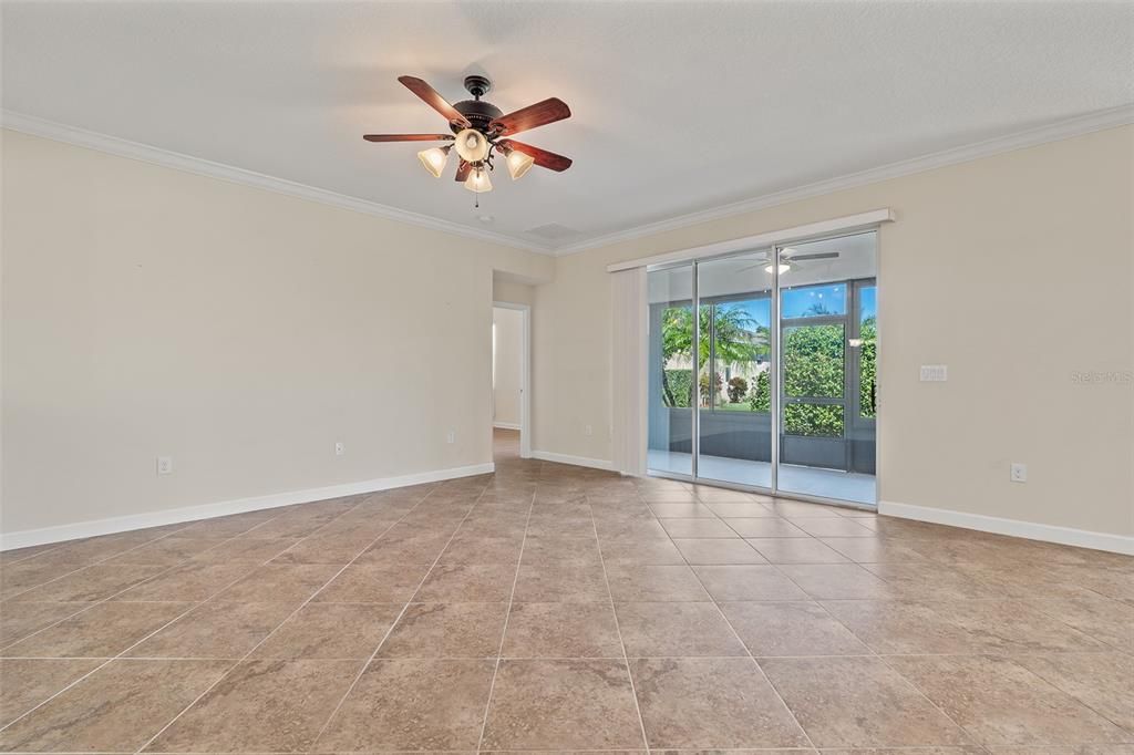 For Sale: $350,550 (3 beds, 3 baths, 2562 Square Feet)