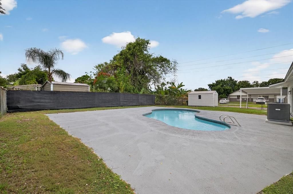 Activo con contrato: $397,900 (3 camas, 2 baños, 1242 Pies cuadrados)