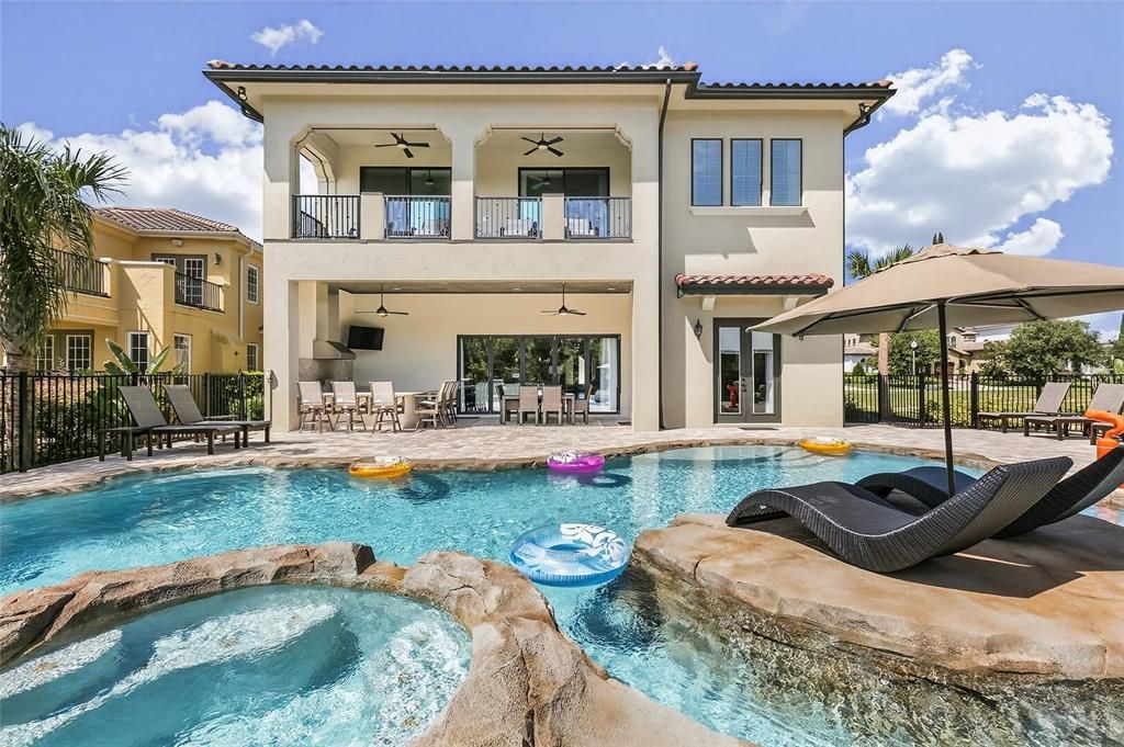 En Venta: $3,190,000 (9 camas, 9 baños, 6756 Pies cuadrados)