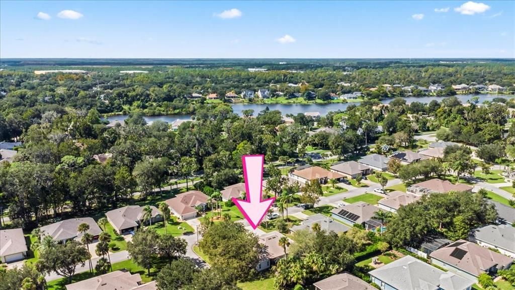 合同活跃: $439,900 (4 贝兹, 2 浴室, 2123 平方英尺)