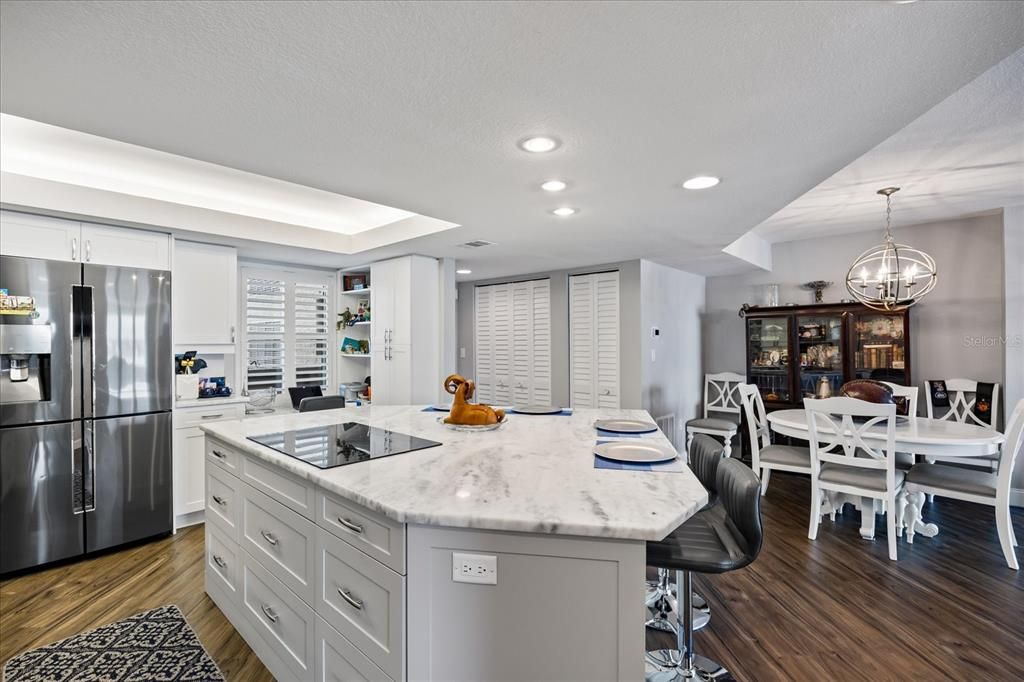 For Rent: $2,900 (2 beds, 2 baths, 1700 Square Feet)