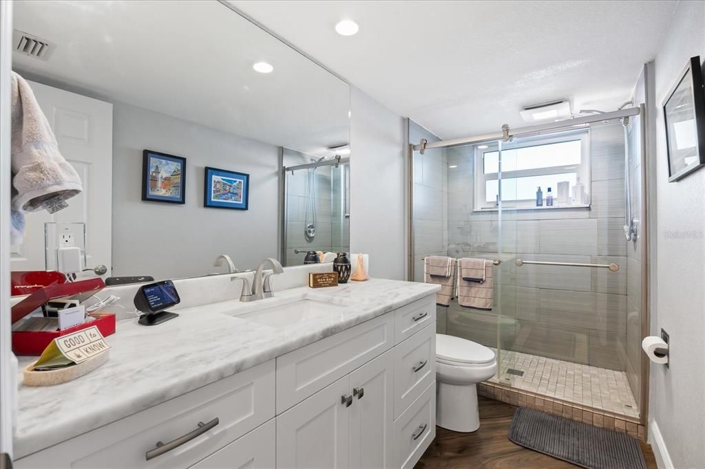 For Rent: $2,900 (2 beds, 2 baths, 1700 Square Feet)