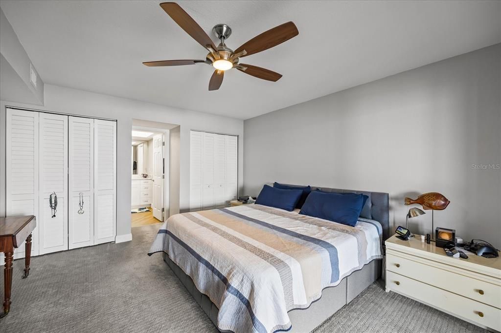 For Rent: $2,900 (2 beds, 2 baths, 1700 Square Feet)