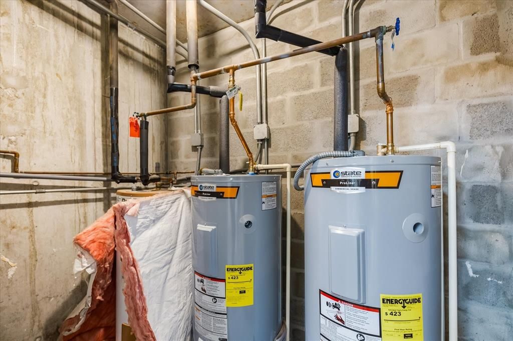 For Rent: $2,900 (2 beds, 2 baths, 1700 Square Feet)