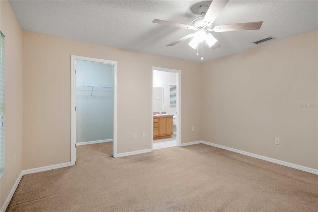 待售: $249,000 (3 贝兹, 2 浴室, 1451 平方英尺)