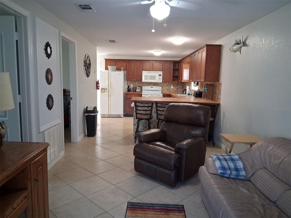 For Rent: $1,750 (2 beds, 1 baths, 600 Square Feet)