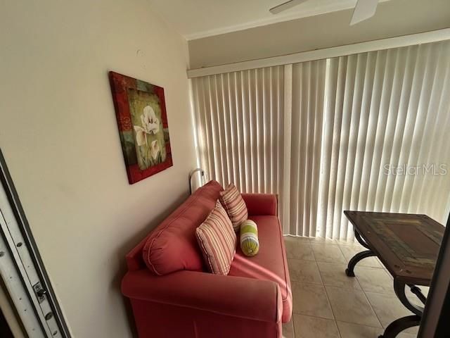 Activo con contrato: $1,450 (2 camas, 2 baños, 839 Pies cuadrados)