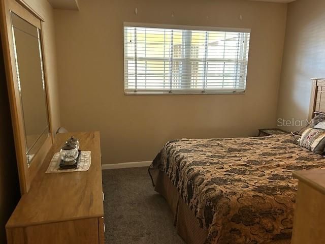 Activo con contrato: $1,450 (2 camas, 2 baños, 839 Pies cuadrados)