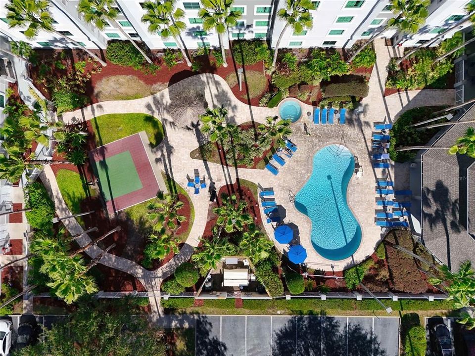 For Sale: $142,000 (1 beds, 1 baths, 547 Square Feet)