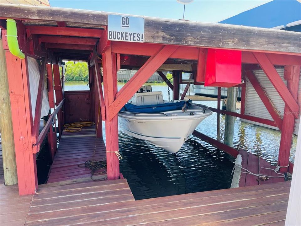 For Sale: $92,000 (1 beds, 1 baths, 552 Square Feet)