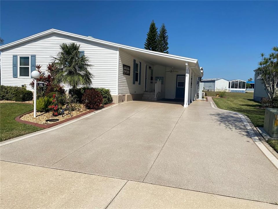 For Sale: $274,900 (3 beds, 2 baths, 1404 Square Feet)