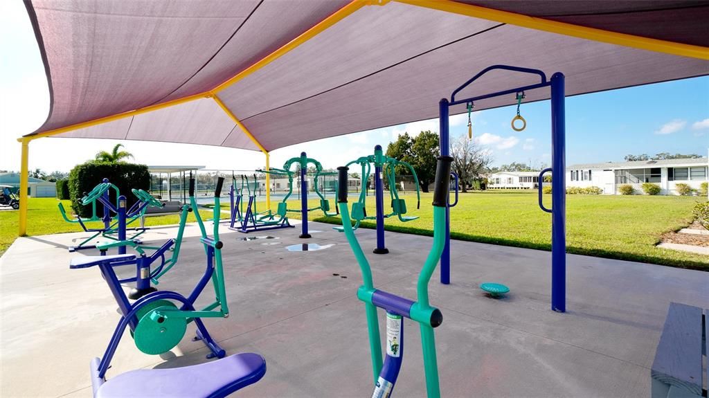 For Sale: $274,900 (3 beds, 2 baths, 1404 Square Feet)