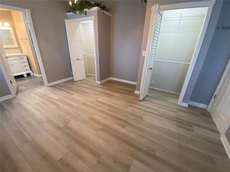 For Sale: $274,900 (3 beds, 2 baths, 1404 Square Feet)