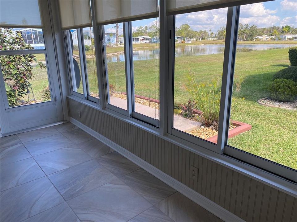 For Sale: $274,900 (3 beds, 2 baths, 1404 Square Feet)