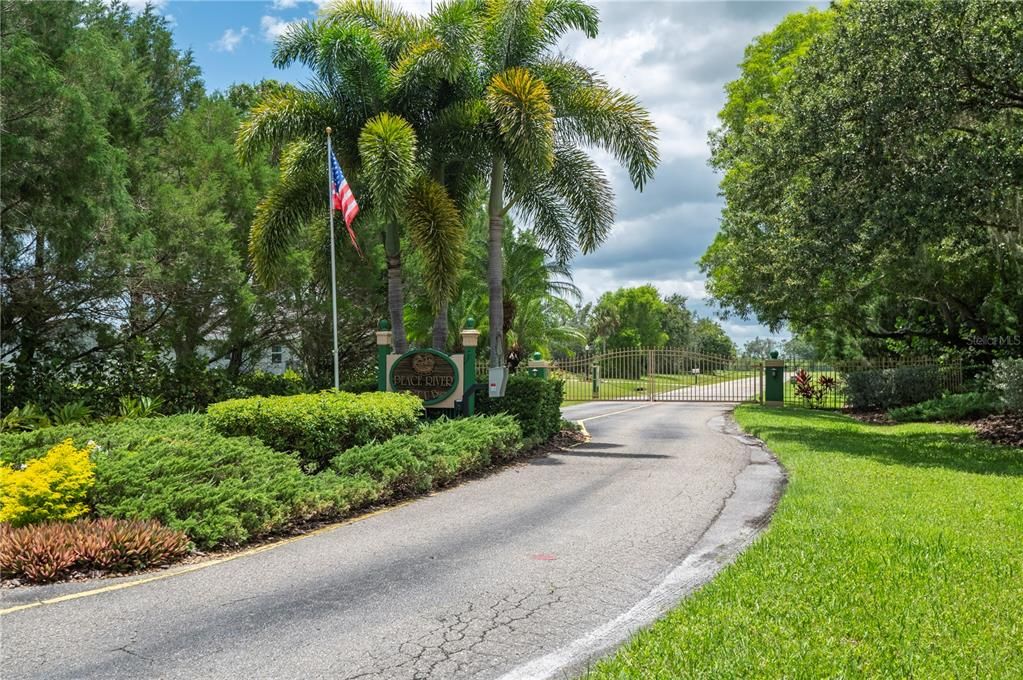 For Sale: $849,000 (4 beds, 2 baths, 3705 Square Feet)