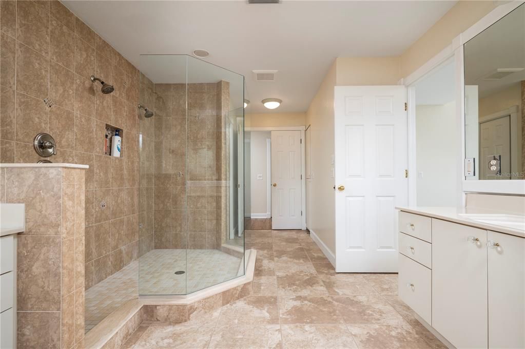 For Sale: $849,000 (4 beds, 2 baths, 3705 Square Feet)