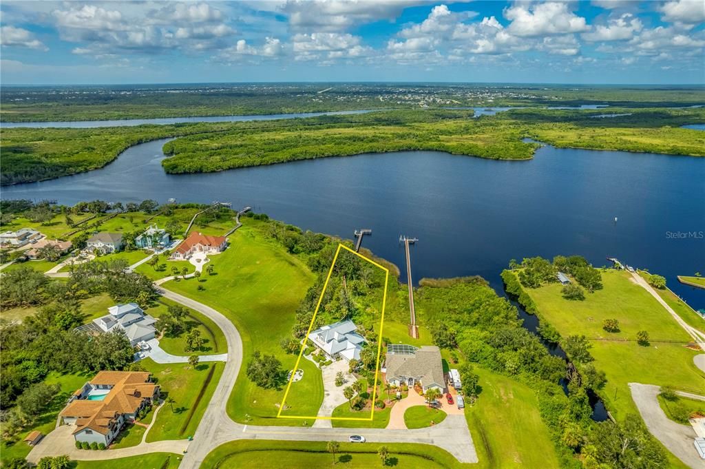 For Sale: $849,000 (4 beds, 2 baths, 3705 Square Feet)