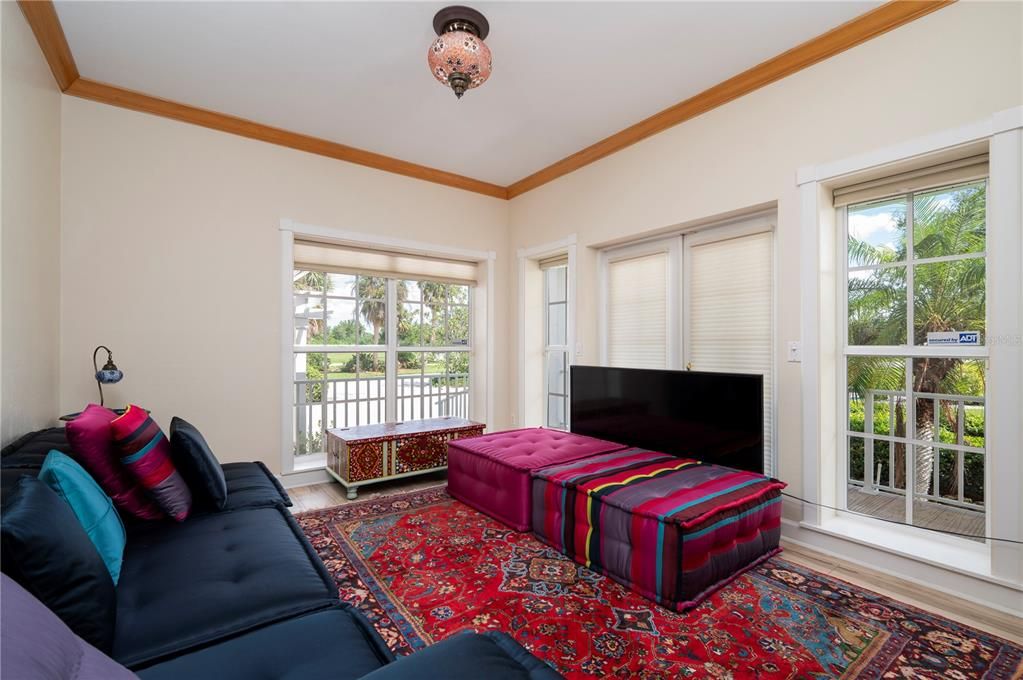 For Sale: $849,000 (4 beds, 2 baths, 3705 Square Feet)