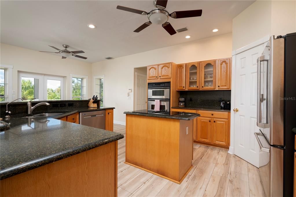 For Sale: $849,000 (4 beds, 2 baths, 3705 Square Feet)