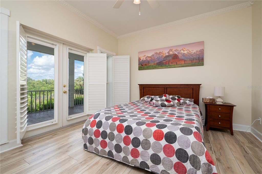 For Sale: $849,000 (4 beds, 2 baths, 3705 Square Feet)