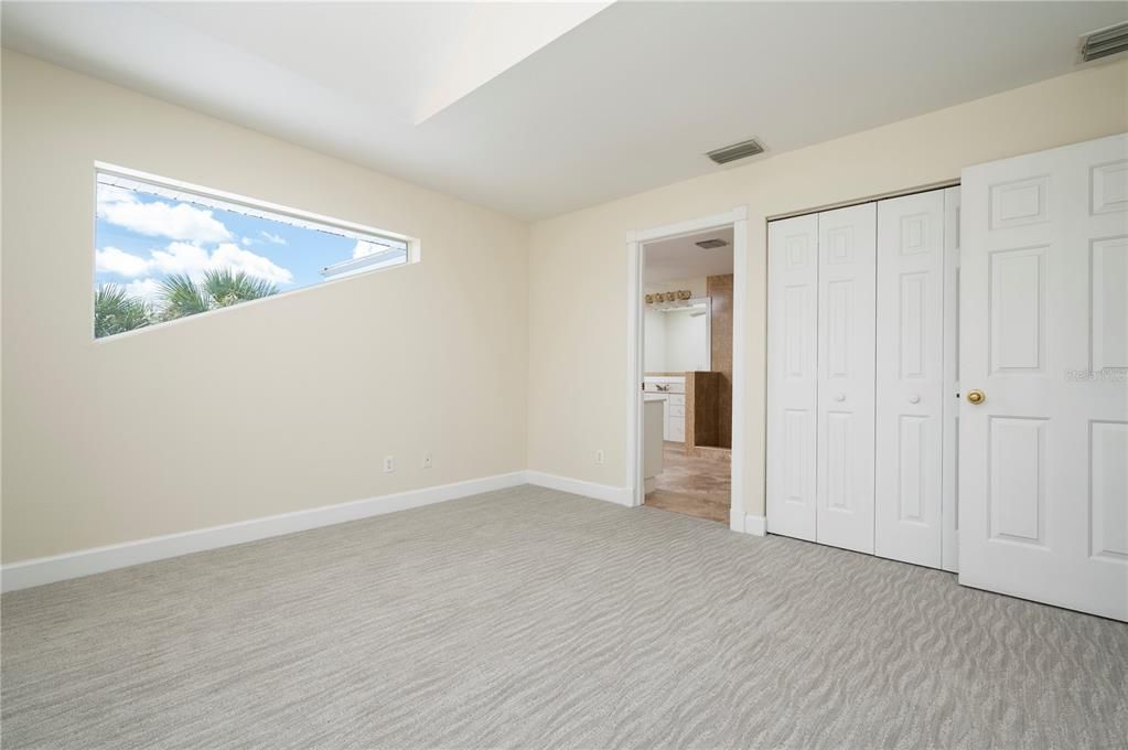 For Sale: $849,000 (4 beds, 2 baths, 3705 Square Feet)