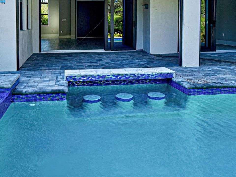 For Sale: $689,000 (3 beds, 2 baths, 2010 Square Feet)