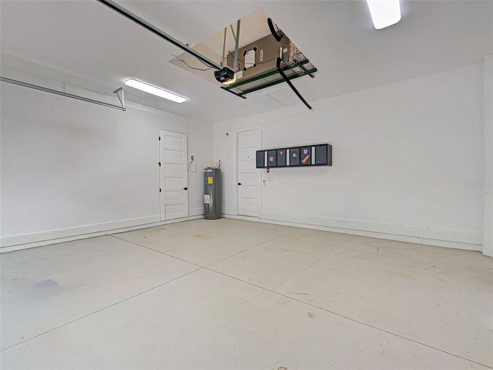 For Sale: $689,000 (3 beds, 2 baths, 2010 Square Feet)