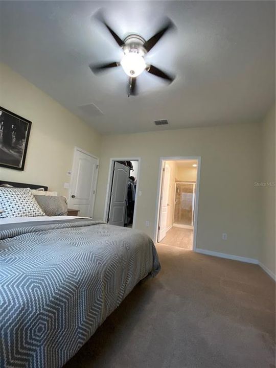 For Sale: $244,900 (2 beds, 2 baths, 1406 Square Feet)