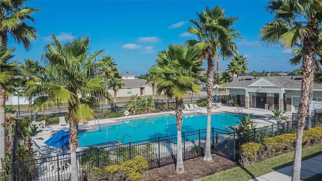 For Sale: $239,900 (2 beds, 2 baths, 1406 Square Feet)