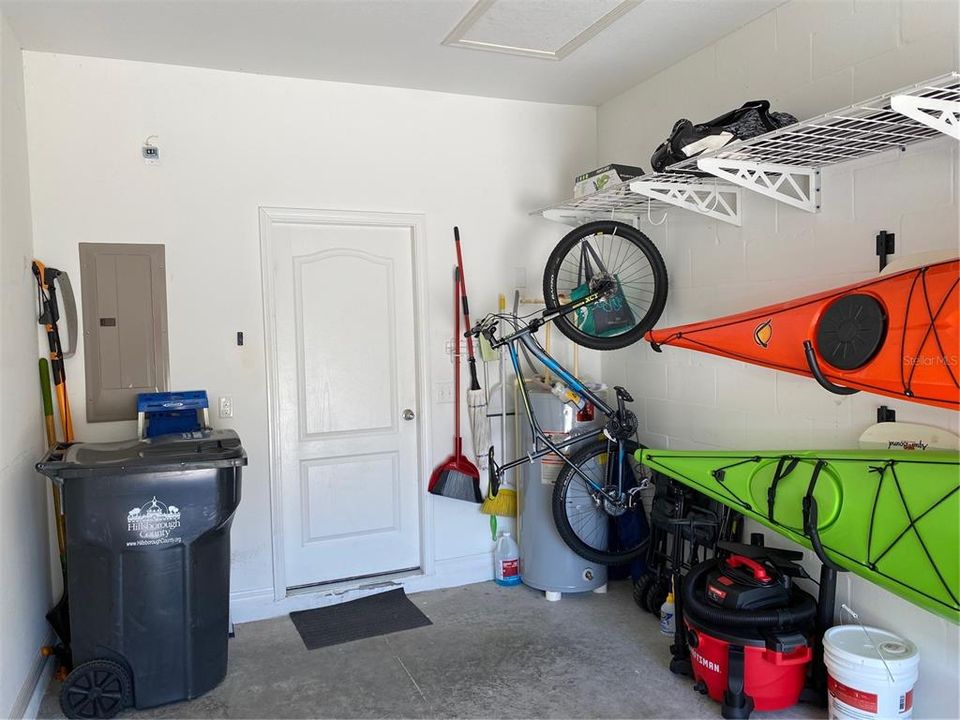 For Sale: $244,900 (2 beds, 2 baths, 1406 Square Feet)