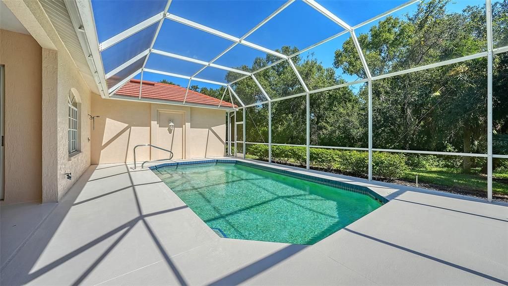 На продажу: $789,900 (2 спален, 2 ванн, 2370 Квадратных фут)