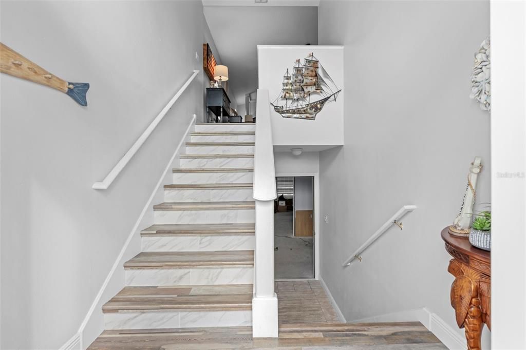 合同活跃: $670,000 (3 贝兹, 2 浴室, 1814 平方英尺)