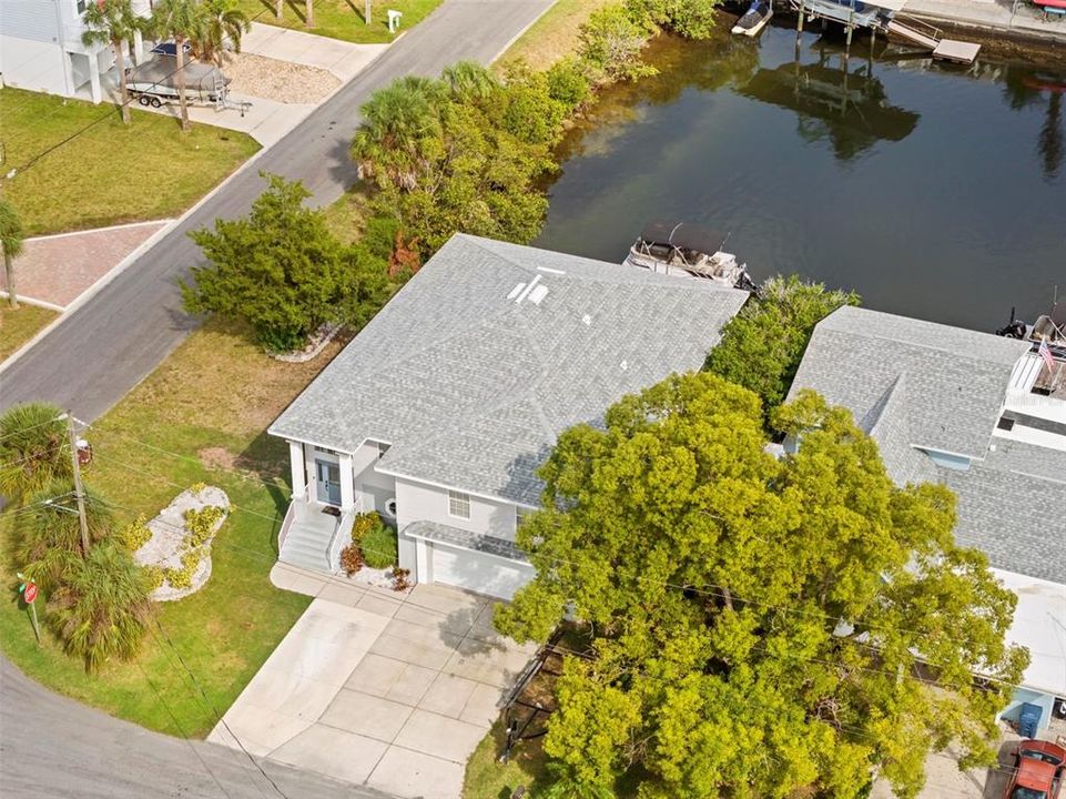 合同活跃: $670,000 (3 贝兹, 2 浴室, 1814 平方英尺)