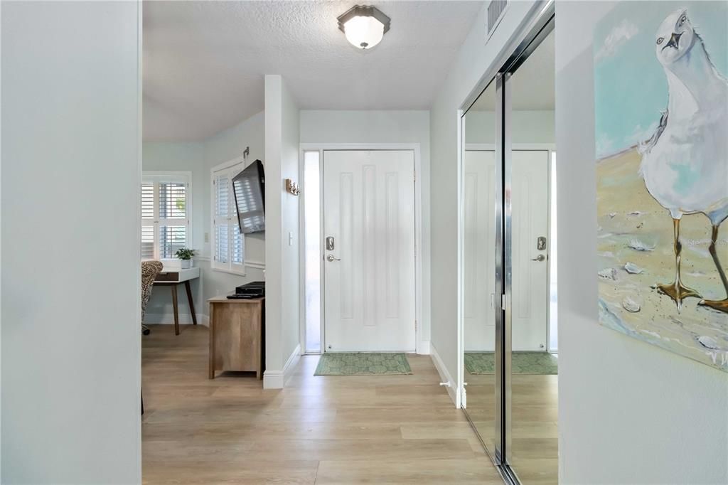 В аренду: $3,100 (2 спален, 2 ванн, 1602 Квадратных фут)