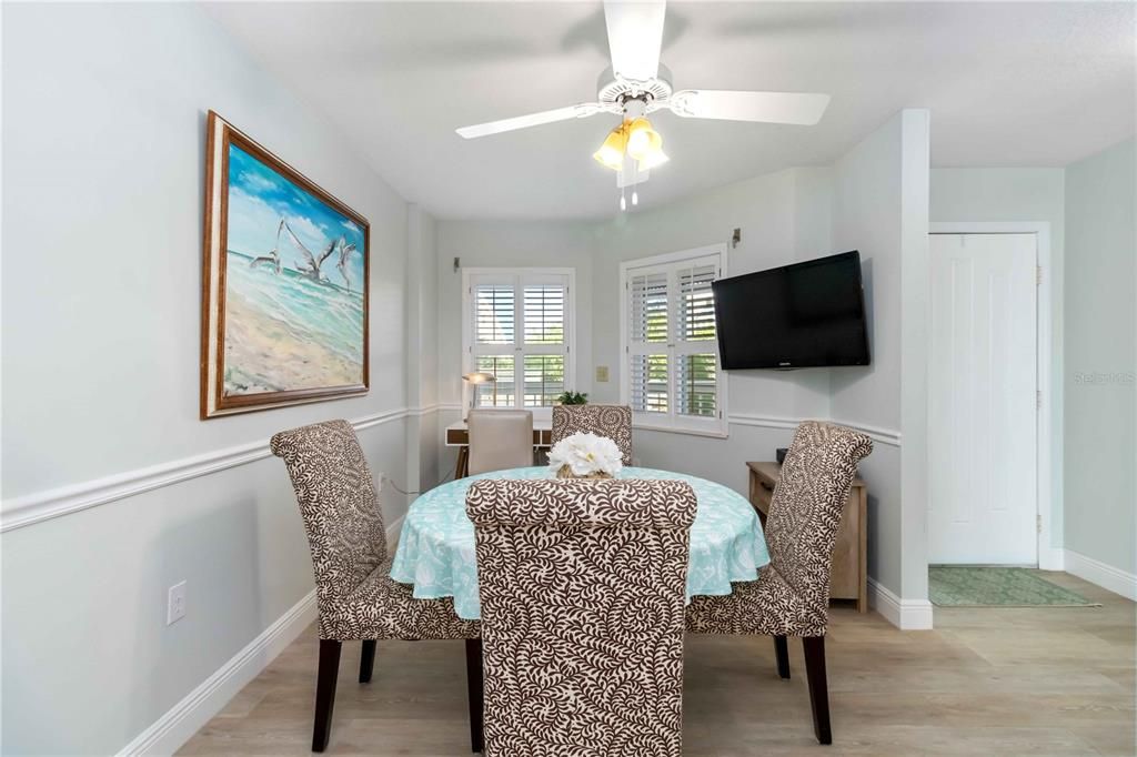 В аренду: $3,100 (2 спален, 2 ванн, 1602 Квадратных фут)