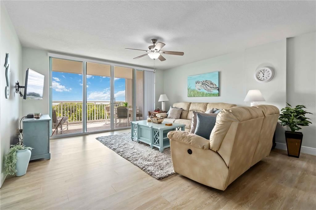 В аренду: $3,100 (2 спален, 2 ванн, 1602 Квадратных фут)