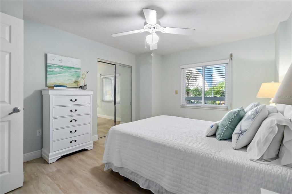 В аренду: $3,100 (2 спален, 2 ванн, 1602 Квадратных фут)