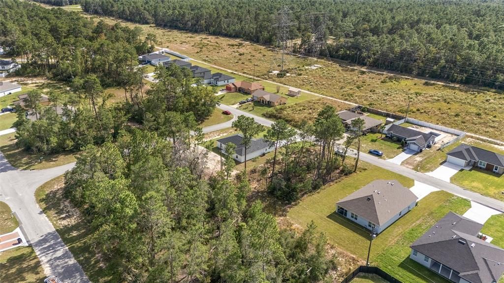 For Sale: $299,999 (3 beds, 2 baths, 1576 Square Feet)