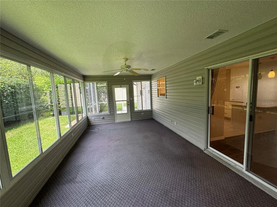 В аренду: $1,900 (2 спален, 2 ванн, 1148 Квадратных фут)