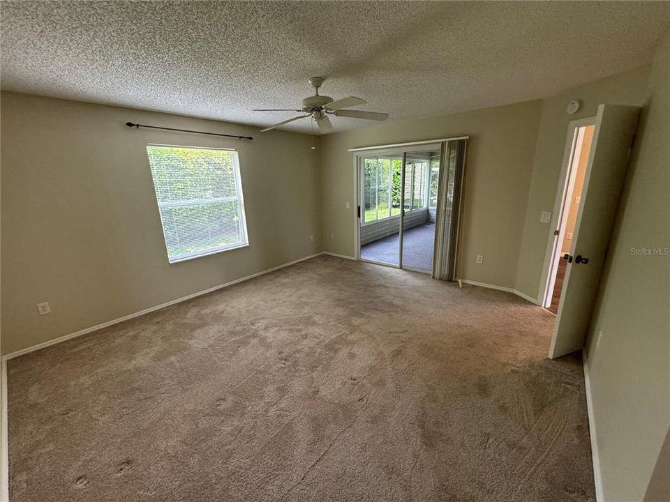 В аренду: $1,900 (2 спален, 2 ванн, 1148 Квадратных фут)