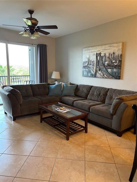 En Renta: $1,750 (2 camas, 2 baños, 1121 Pies cuadrados)