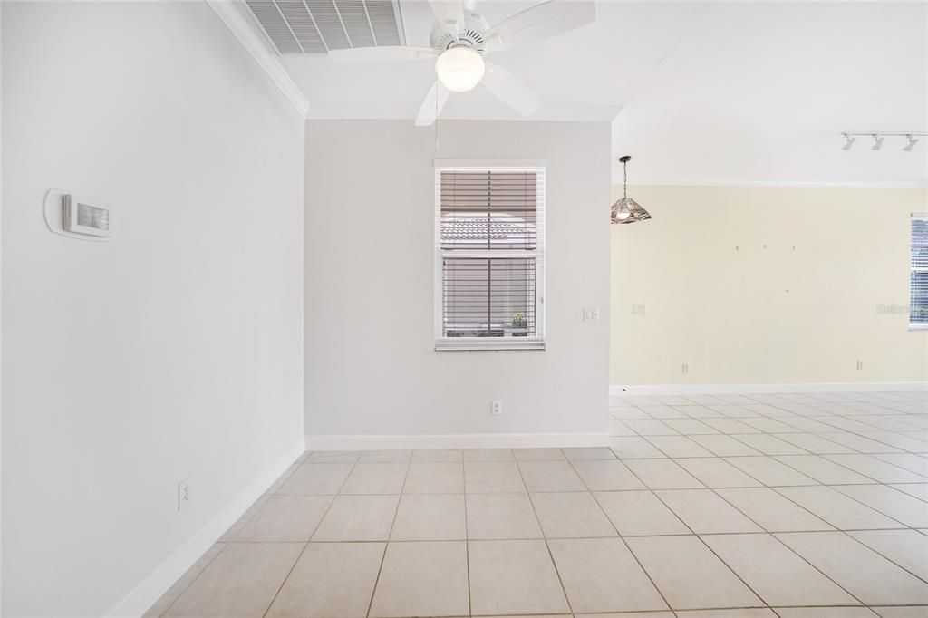 En Venta: $310,000 (2 camas, 2 baños, 1341 Pies cuadrados)