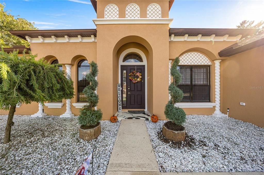 For Sale: $449,000 (4 beds, 3 baths, 2653 Square Feet)