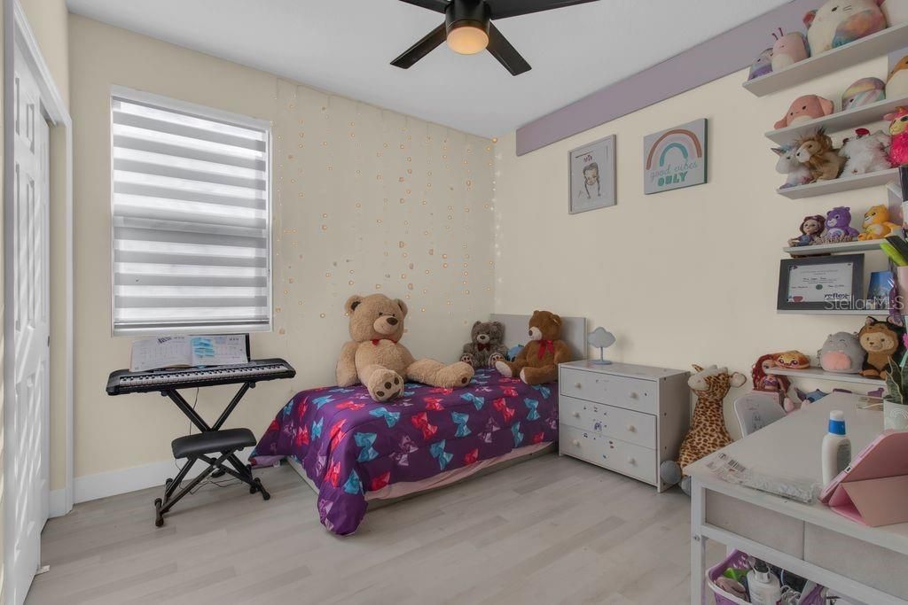 For Sale: $590,000 (4 beds, 2 baths, 2320 Square Feet)